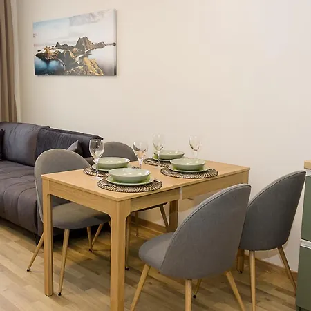 Brand New Modern 1bd Flat With Parking In Chayka By Flat Mаnager Apartment